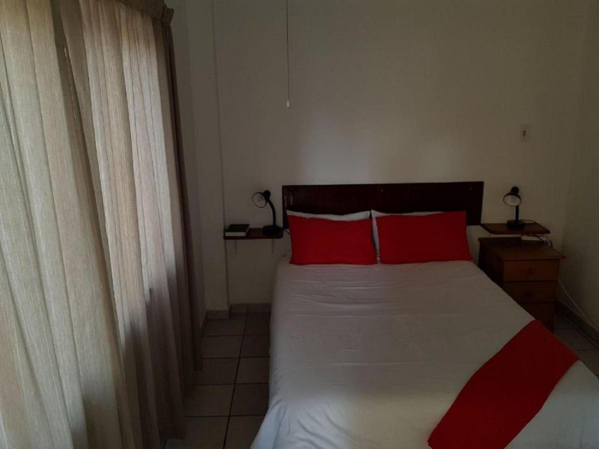 Afsaal Holiday Letting Apartamento Amanzimtoti Exterior foto